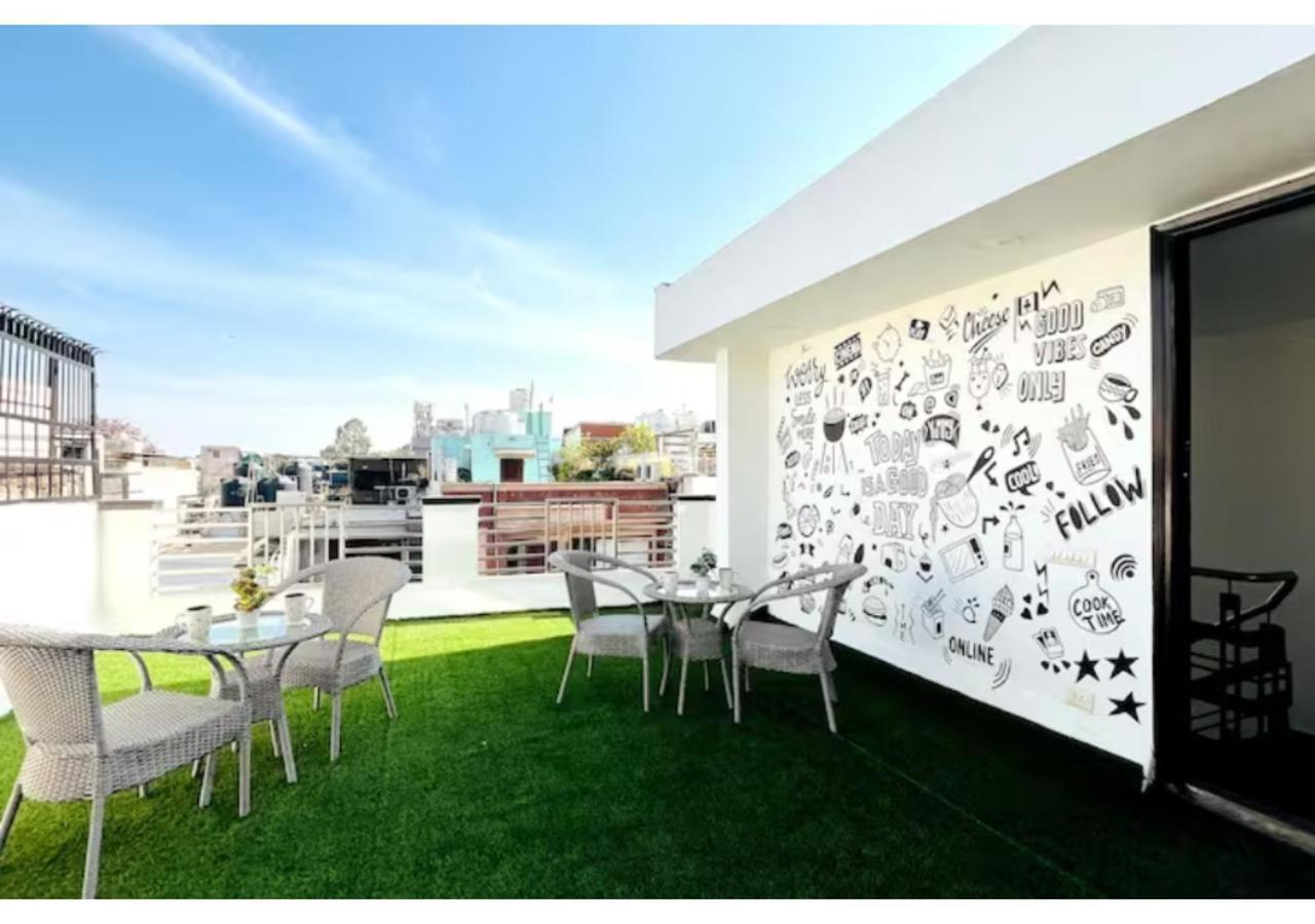 Olive Service Apartments - Greater Kailash Neu-Delhi Exterior foto